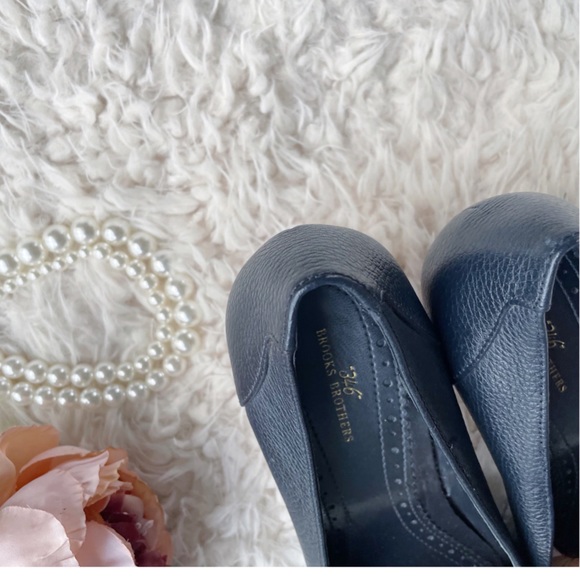 Brooks Brothers Navy Blue Leather Shoes Heels Sz 9 - Picture 5 of 11